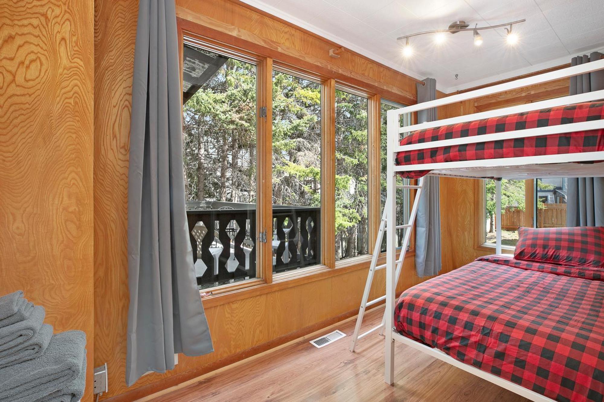 Elkhorn Lodge Vacation Rentals Banff Exterior foto